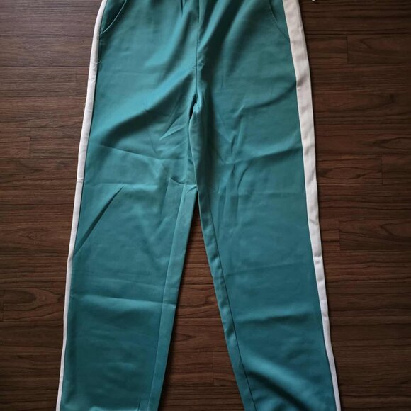 Size Large Player 067 Sae Byeok Squid Game Halloween Costume Pants Shirt Jacket - Picture 2 of 11